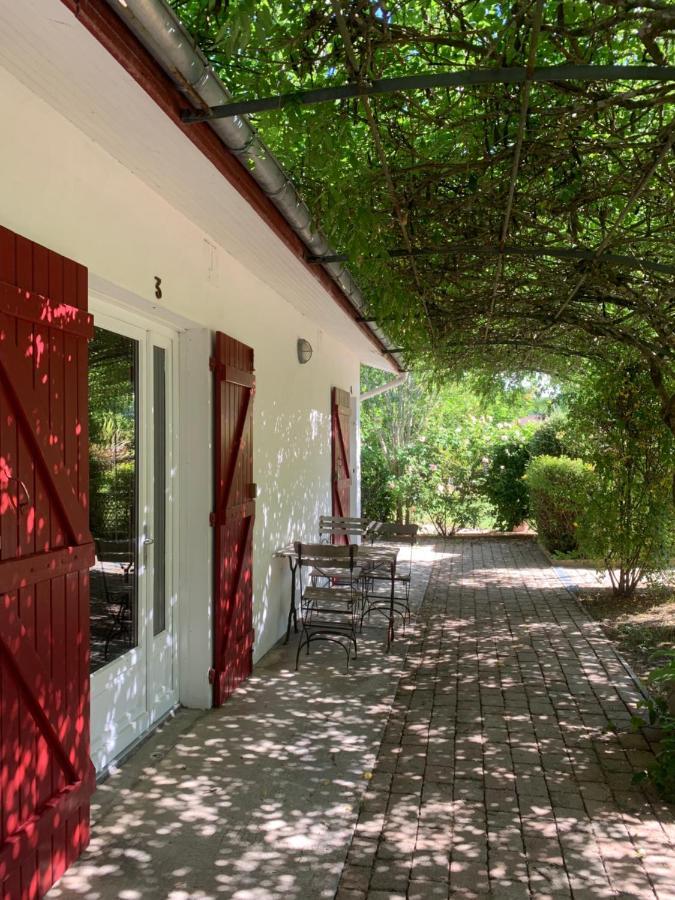 Maison De Mezos Bagian luar foto